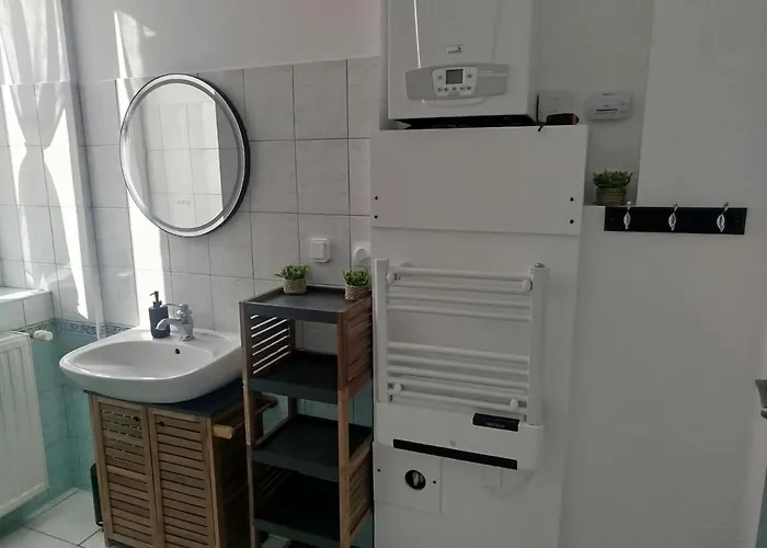 Au Refuge De La Baie